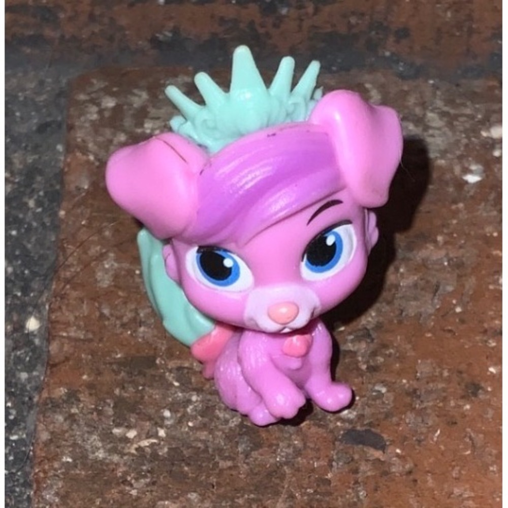 Disney Whisker Haven Palace Pets Pink Puppy Dog Mini Figure Mint Tiara 1.75"